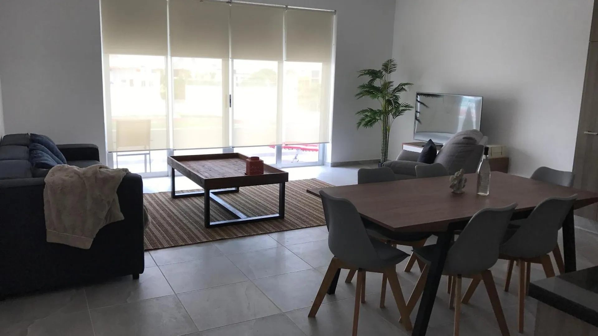 Apartment Beautiful Roof Top Pool & Gym With Ocean Views! Playa del Carmen