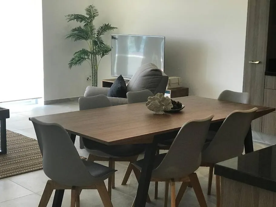 Apartment Beautiful Roof Top Pool & Gym With Ocean Views! Playa del Carmen Mexico